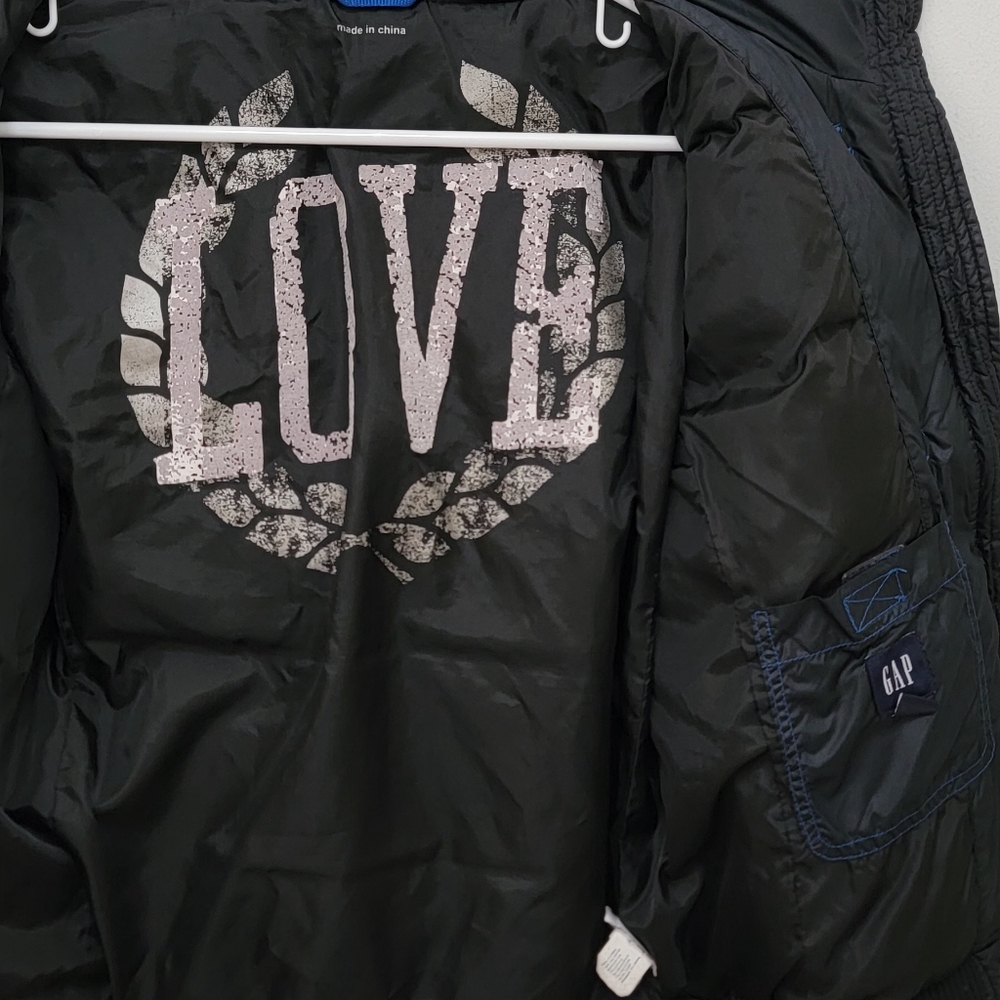 Gap puffer jacket